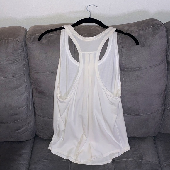 Lululemon | Love Tank Pleated - Picture 3 of 6